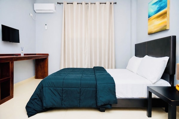 1 bedroom, iron/ironing board, free WiFi, bed sheets