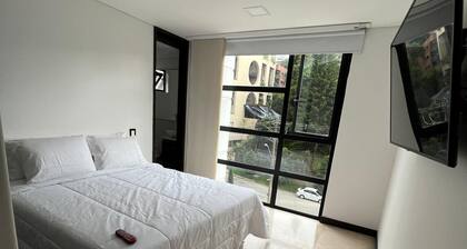 Apartamento Moderno con Piscina y Espectacular Vista en Todo el Barrio Poblado