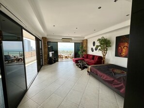 Studio, Sea View | 1 bilik tidur, Wi-fi percuma