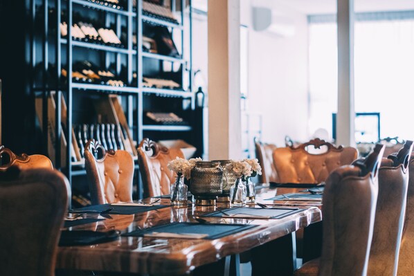 Dinner and brunch served - Seriental Hotel I check in 3pm-11pm only (George Town)