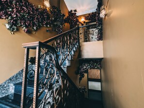 Staircase - Seriental Hotel I check in 3pm-11pm only (George Town)