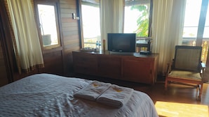 Deluxe Double Room, Beach View | Desk, free WiFi, bed sheets - Villa Joglo Paris (Parangtritis)