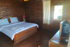 Deluxe Double Room, Garden View
