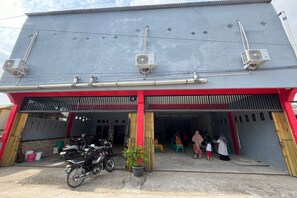 Exterior - Steze Guesthouse Syariah Talang Banjar (Jambi)