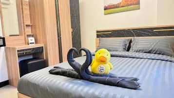 Standard Room | Minibar, in-room safe, desk, free WiFi