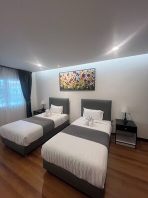 Escritorio y wifi gratis