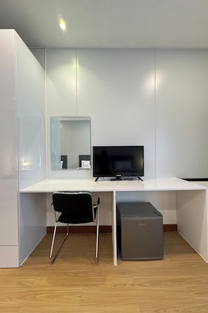 Deluxe Triple Room | Desk, free WiFi - MYP Cherngtalay (Thep Krasattri)