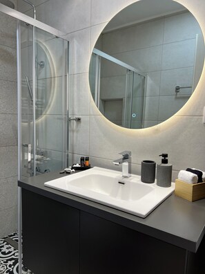 Penthouse | Bathroom | Hair dryer, bathrobes, slippers - Acropolis Golden View Penthouse (Athens)