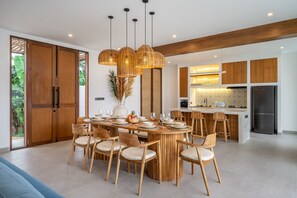 Dining - BRAND NEW Mediterranean Style Air-Con Living (Bali)
