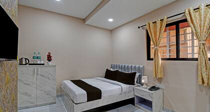 OYO B.K International Guest House