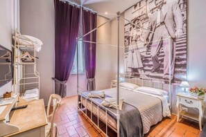4 chambres, bureau, Wi-Fi, draps fournis
