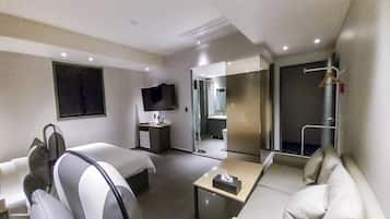 Signature Room | 1 bedroom, soundproofing, free WiFi