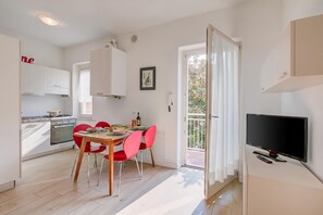 Family Apartment, 1 Bedroom, Balcony, Lakeside (Casa al Cor - Sailor 1 in Torbole) | Dining - Casa al Cor Apartments (Nago-Torbole)