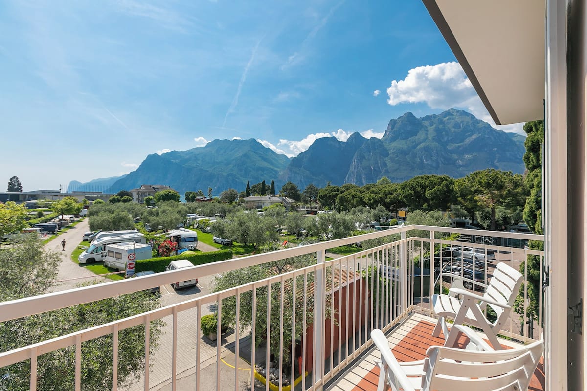 Family Apartment, Multiple Bedrooms, Lakeside (Casa al Cor - Sailor 1) | Balcony