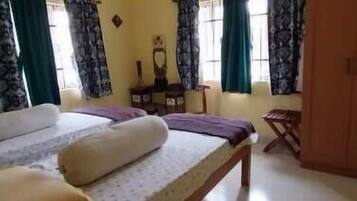 2 bedrooms, free WiFi, bed sheets