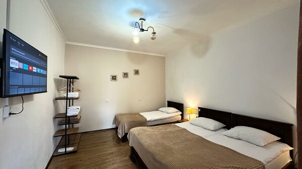 Comfort-Apartment, Bergblick | 2 Schlafzimmer, Allergikerbettwaren, Betten mit Memory-Foam-Matratzen