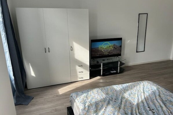 1 soverom, strykejern/-brett, wi-fi og sengetøy