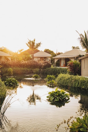 Premium bedding, minibar, in-room safe, desk - Glamp Nusa (Nusa Dua)