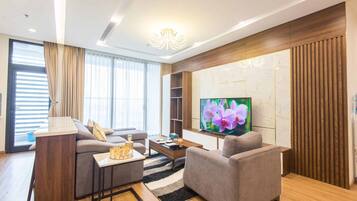 Phòng Suite dành cho gia đình | Bộ đồ giường kháng dị ứng, minibar với thức ăn, đồ uống miễn phí