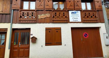 Maison de village à 5 minutes à pied du lac et du début des randonnées!