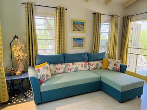 Smart TV - For Rent Fantastic Vacation Home at Resort Seru Coral Curacao Casa Haffert (Willemstad)