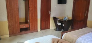 Standard Triple Room | View from room - MIKUMI RESORT AND SAFARI HOTEL (Morogoro)