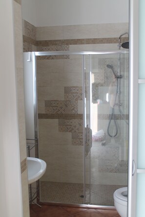 Superior-Zimmer, Stadtblick | Badezimmer