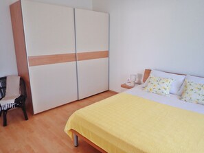 2 chambres, Wi-Fi gratuit, draps fournis
