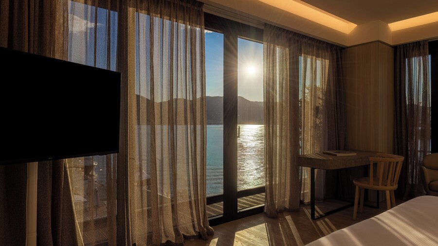 Porto Lotti Suite Hotel