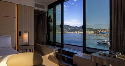 Porto Lotti Suite Hotel