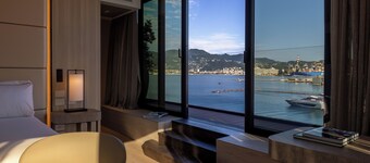 Porto Lotti Suite Hotel