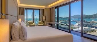 Porto Lotti Suite Hotel