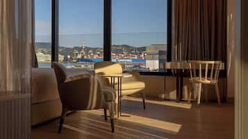 1 bedroom, premium bedding, down duvets, pillow-top beds