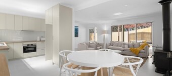 Moonah Shades Rye - Coastal haven, close to everything!