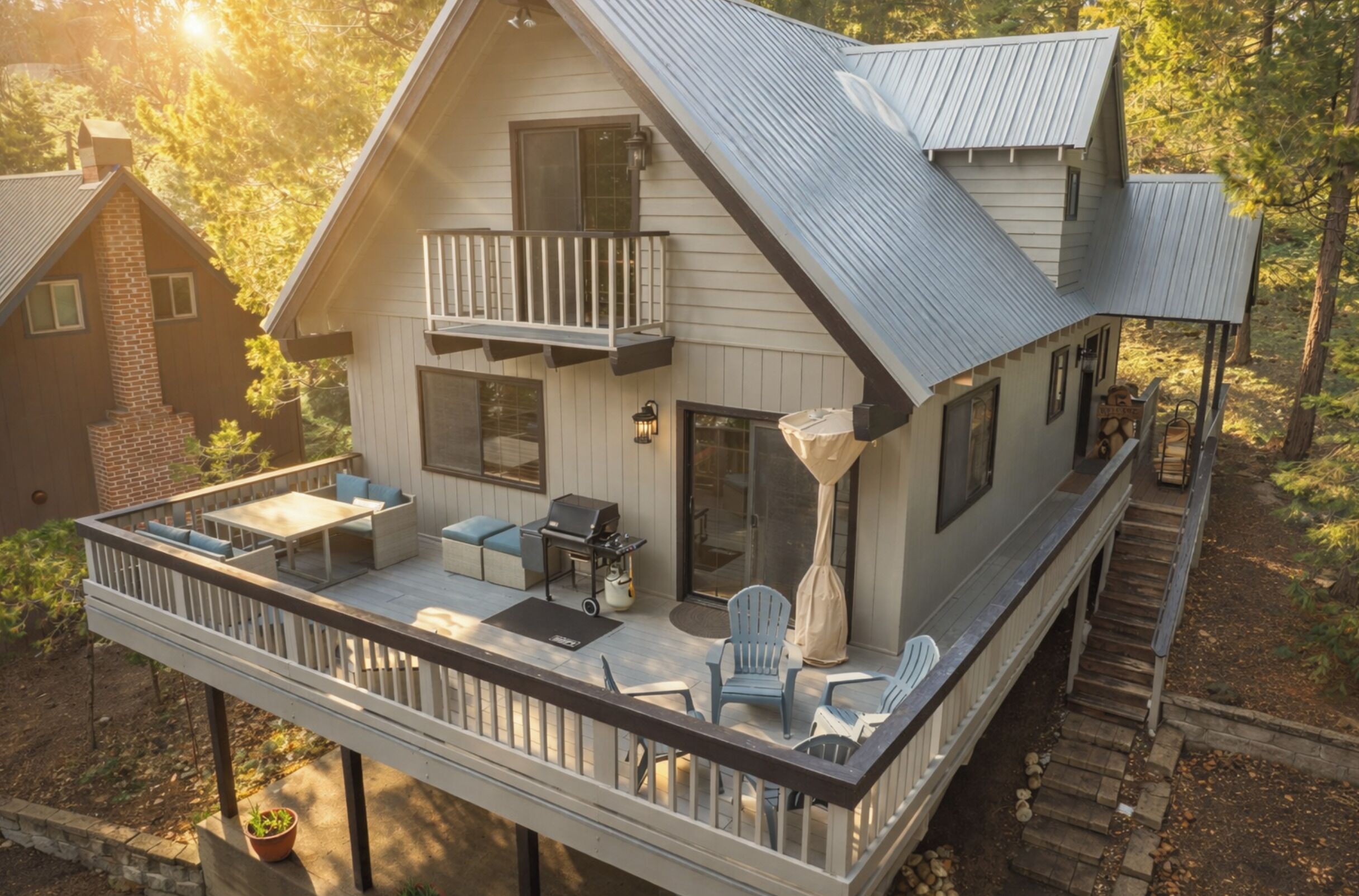 Welcome to Ridgeview Retreat! We believe in unbeatable amenities and service. We believe in unbeatable service, communication, and amenities! Stay with us! @thecabinhost 