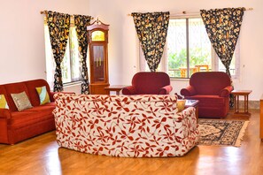 32-inch flat-screen TV with cable channels