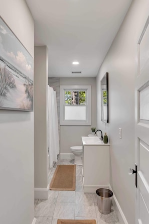 Regadera y secadora de cabello