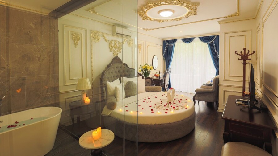 Hoang Gia Xa La Boutique Hotel