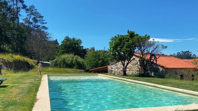 Casa da Adega -AC e Piscina em Localidade Rural - Paredes de Coura