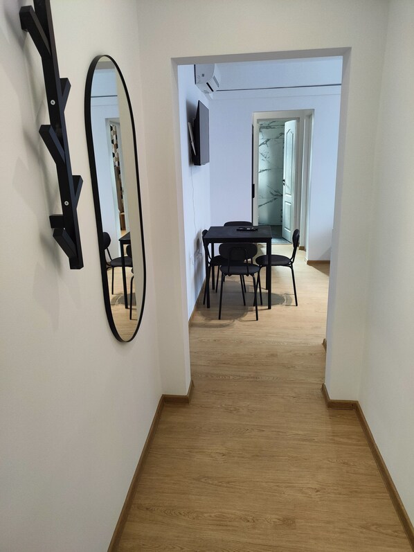 Apartment, 1 Bedroom | Living area