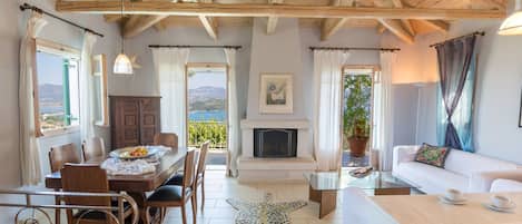 Villa, Smoking | 6 bedrooms