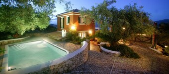 Lefkada Collection Villas