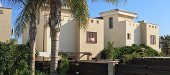 Summer Breeze Villa