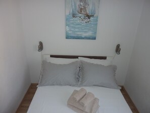 2 Schlafzimmer, Bügeleisen/Bügelbrett, WLAN, Bettwäsche