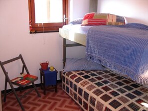 4 chambres, fer et planche à repasser, Wi-Fi gratuit