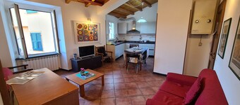 La Gemma di Monterosso central & near best beaches