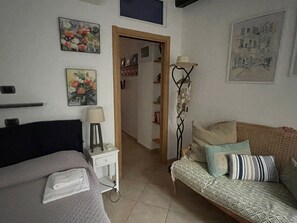 2 bedrooms, free WiFi