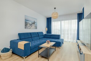 Living room - Blue Apartment With Sea View by Renters (Darlowo)