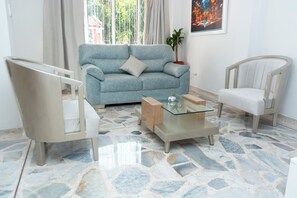 Living area - Lovely 4-bed House in Palmira Valle del Cauca (Palmira)