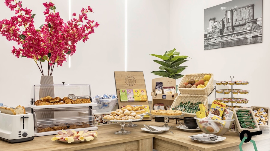 Hotiday Room Collection - Napoli Sant’Arcangelo